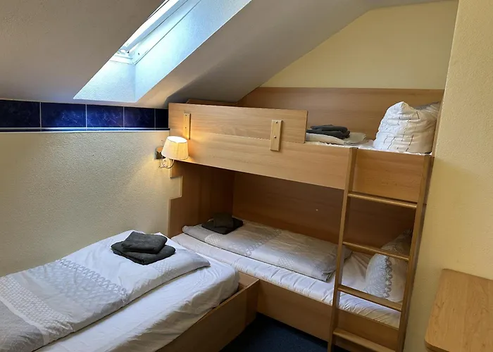 Gaestehaus Elzblick Ii Oda ve Kahvaltı 3*